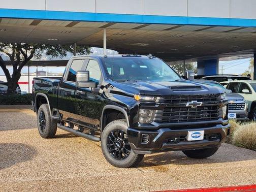 2026 Chevrolet Silverado 2500 Custom