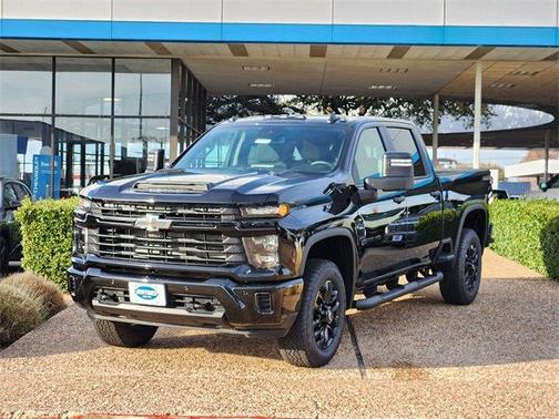 2026 Chevrolet Silverado 2500 Custom