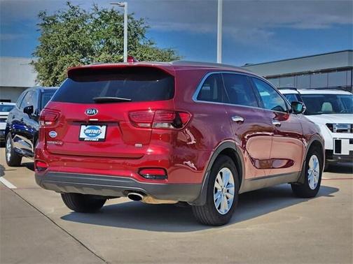 2019 Kia Sorento LX