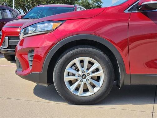 2019 Kia Sorento LX