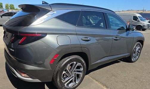 2025 Hyundai TUCSON Plug-In Hybrid Limited