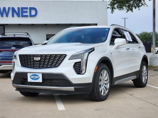 2021 Cadillac XT4 Premium Luxury