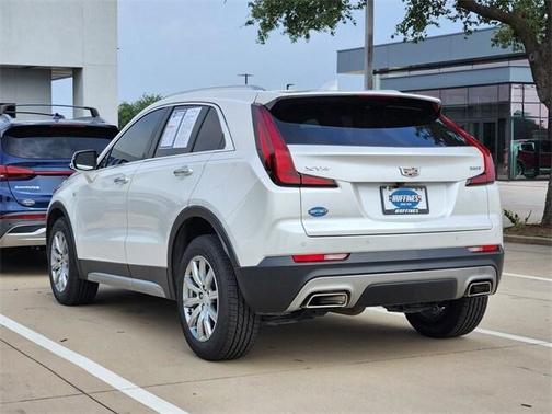 2021 Cadillac XT4 Premium Luxury