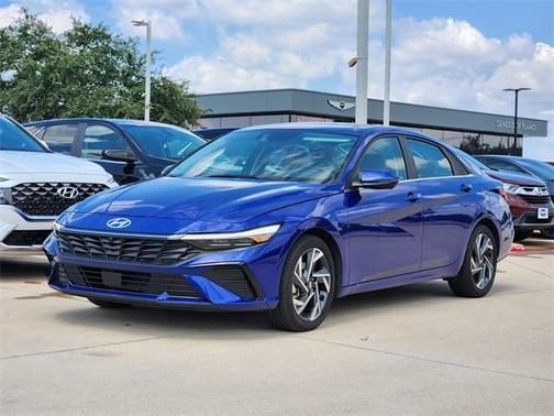 2024 Hyundai ELANTRA Limited
