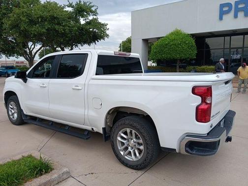 Summit White 2023 Chevrolet Silverado 1500 LT