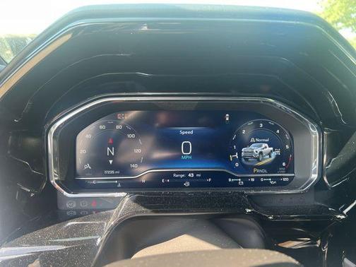 Black 2024 Chevrolet Silverado 2500 High Country