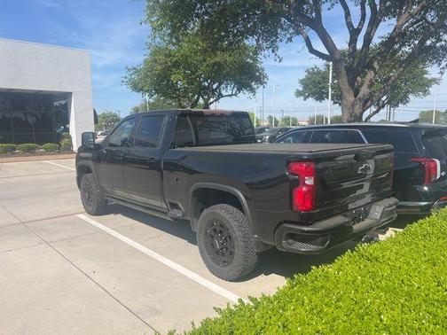 Black 2024 Chevrolet Silverado 2500 High Country