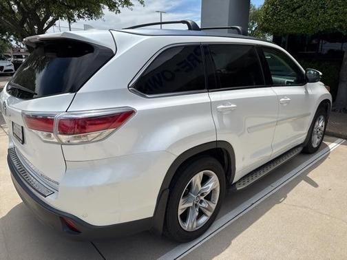 2016 Toyota Highlander Limited Platinum
