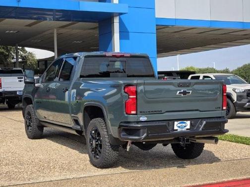 Cypress 2026 Chevrolet Silverado 2500 LTZ