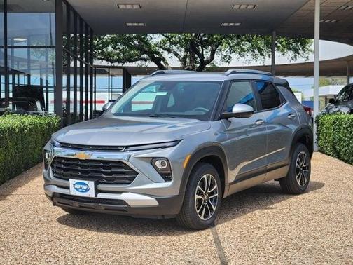 Sterling Gray Metallic 2026 Chevrolet Trailblazer LT