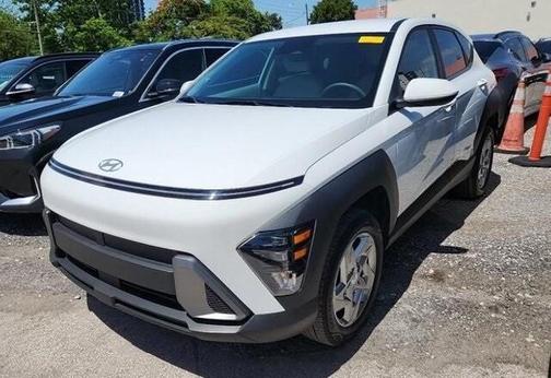 2024 Hyundai KONA SE