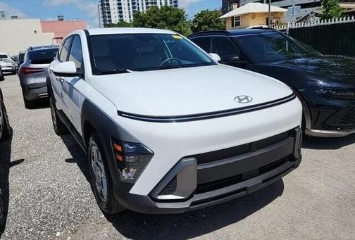 2024 Hyundai KONA SE