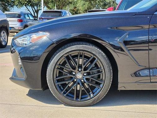 2021 Genesis G70 2.0T