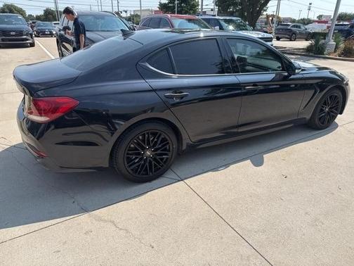 2021 Genesis G70 2.0T
