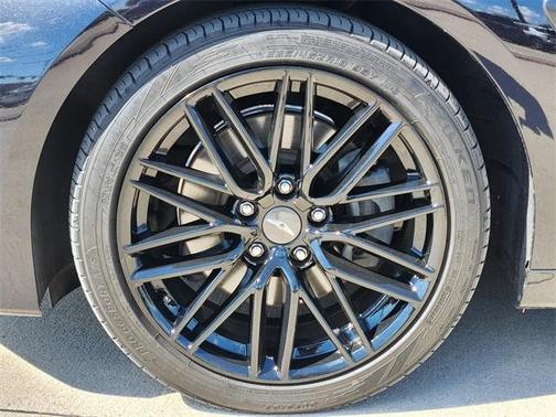 2021 Genesis G70 2.0T