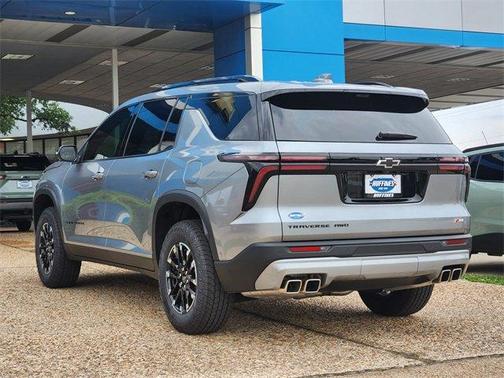 2025 Chevrolet Traverse Z71