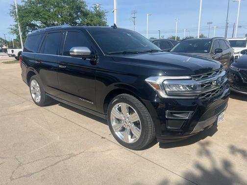 Agate Black Metallic 2023 Ford Expedition Platinum