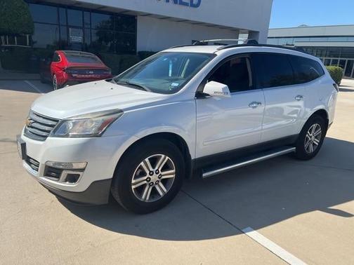 2017 Chevrolet Traverse 2LT