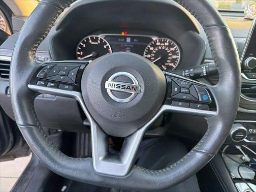 Gun Metallic 2022 Nissan Altima 2.5 SL