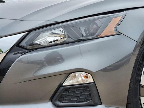 2022 Nissan Altima 2.5 S