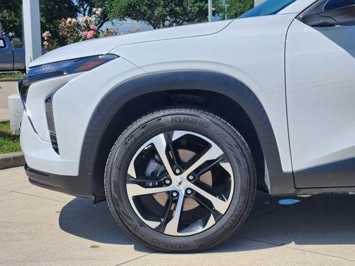 Summit White 2024 Chevrolet Trax 1RS