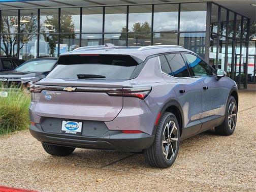 2026 Chevrolet Equinox EV LT 2