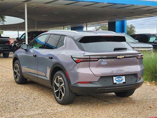 2026 Chevrolet Equinox EV LT 2