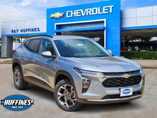 Sterling Gray Metallic 2026 Chevrolet Trax LT