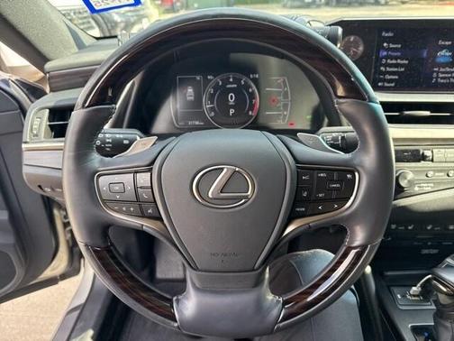 2019 Lexus ES 350 Ultra Luxury
