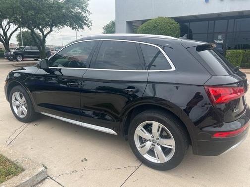 2019 Audi Q5 2.0T Premium Plus