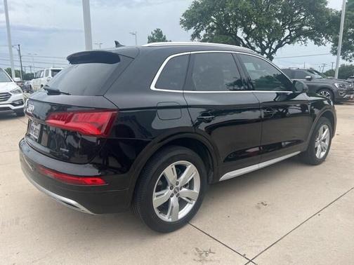2019 Audi Q5 2.0T Premium Plus