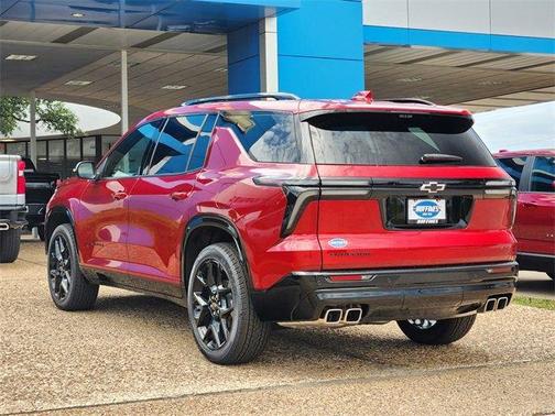 2025 Chevrolet Traverse RS
