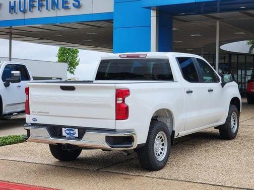 Summit White 2026 Chevrolet Silverado 1500 WT