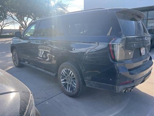 2025 Chevrolet Suburban Z71