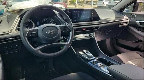 2022 Hyundai SONATA SE