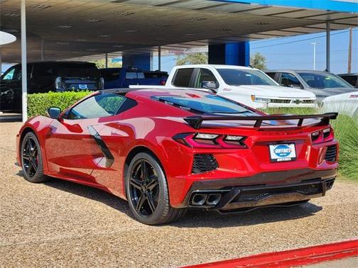 2026 Chevrolet Corvette Stingray w/2LT