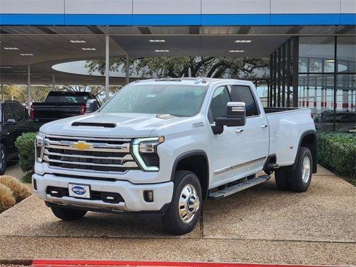 2026 Chevrolet Silverado 3500 High Country