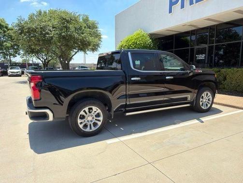 Black 2022 Chevrolet Silverado 1500 LTZ