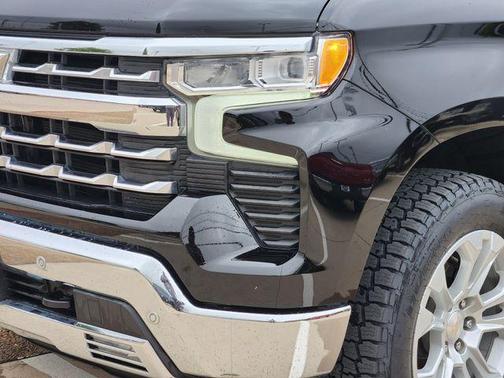 Black 2022 Chevrolet Silverado 1500 LTZ