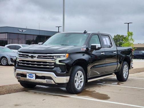 Black 2022 Chevrolet Silverado 1500 LTZ