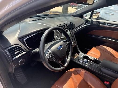 2020 Ford Fusion Titanium