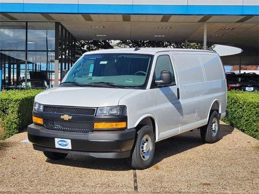 2025 Chevrolet Express 2500 Work Van