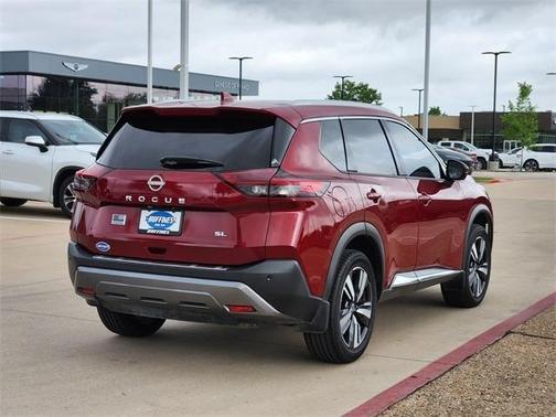 2022 Nissan Rogue SL