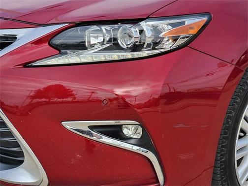 2017 Lexus ES 350 Base