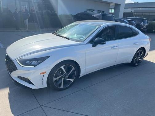 2021 Hyundai SONATA SEL Plus