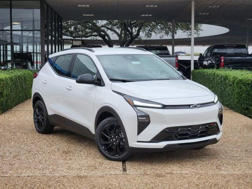 Summit White 2027 Chevrolet Bolt RS