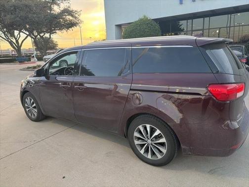 2018 Kia Sedona SX