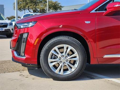 2024 Cadillac XT6 Luxury FWD