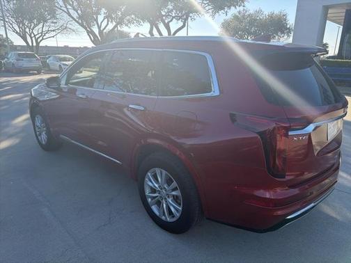 2024 Cadillac XT6 Luxury FWD