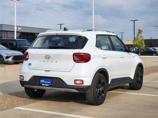2021 Hyundai VENUE SEL
